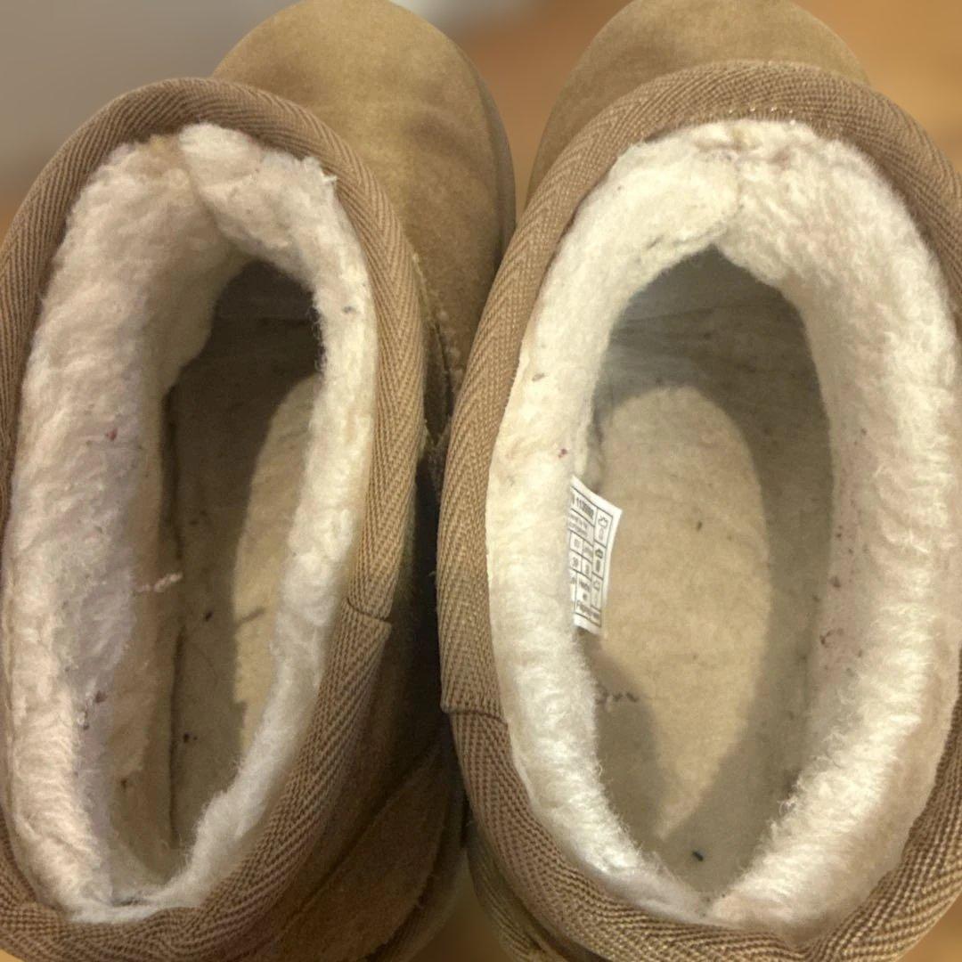 靴 UGG Classic Ultra Mini Platform