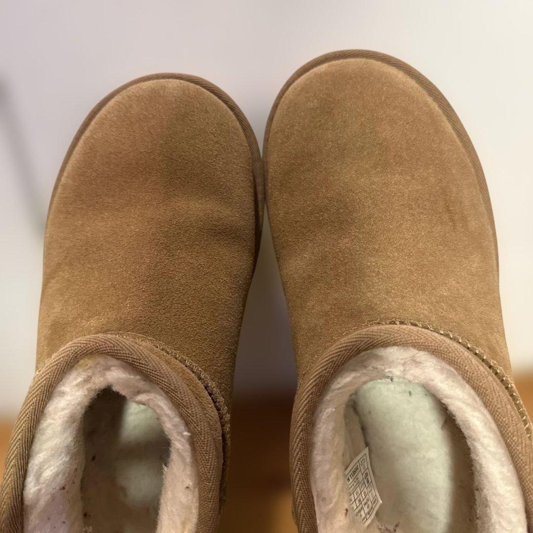 靴 UGG Classic Ultra Mini Platform