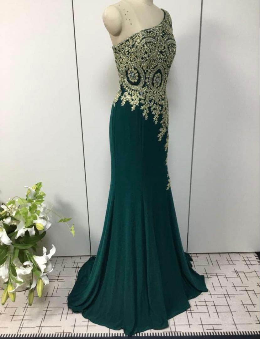 ダークグリーン ワンショルダー パーティードレス