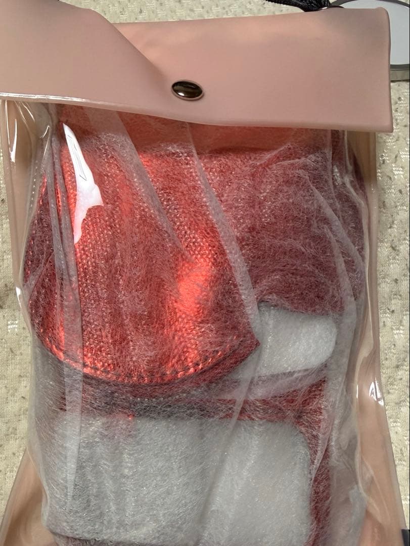 エジュー⭐︎ajew⭐︎iPhone 17Pro Max用 PVCハートレッド完売