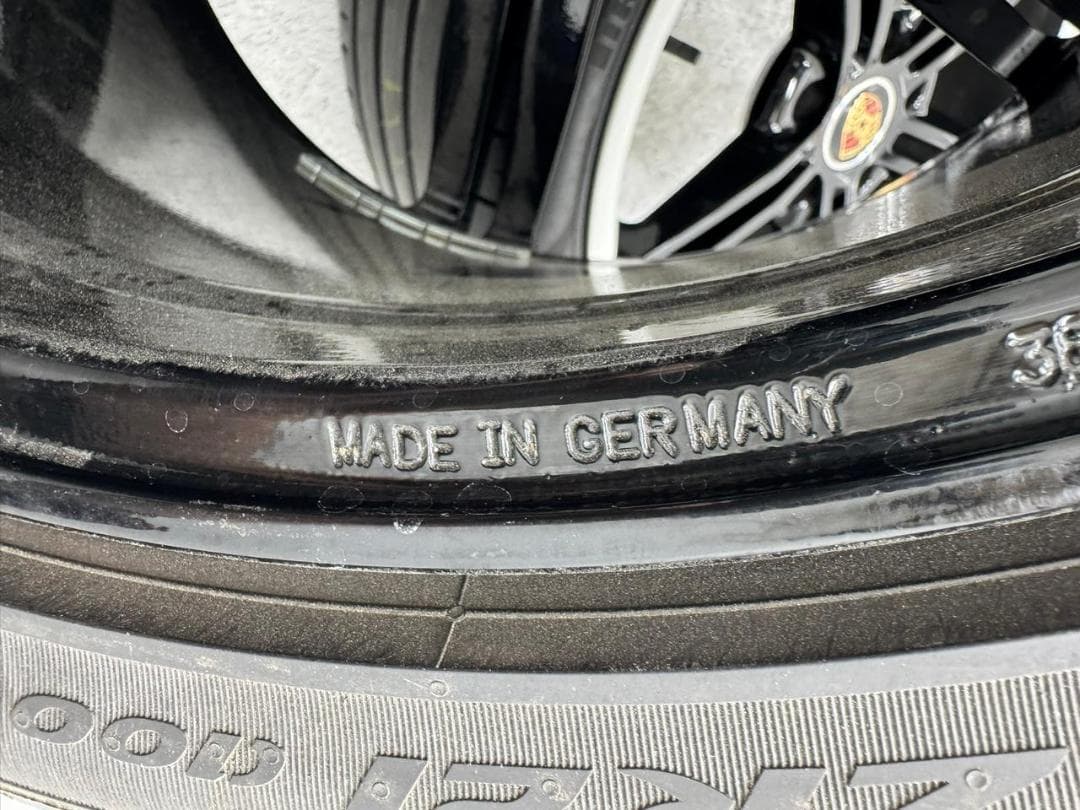 9J1 ポルシェ タイカン ターボS 純正 21インチPorsche Tycan