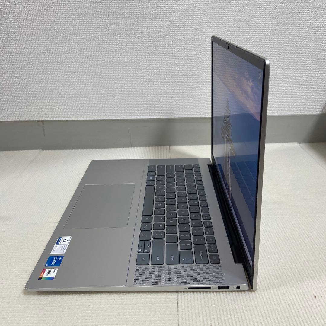 Windowsノート本体 DELLInspiron16 5630 i5-1340P 2K120