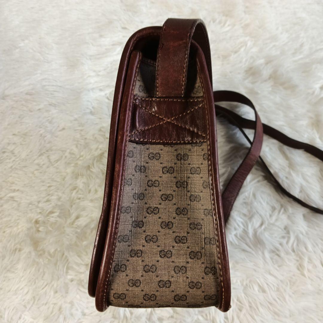 emission【GUCCI】グッチ　ショルダーバッグ　シェリーライン　✨