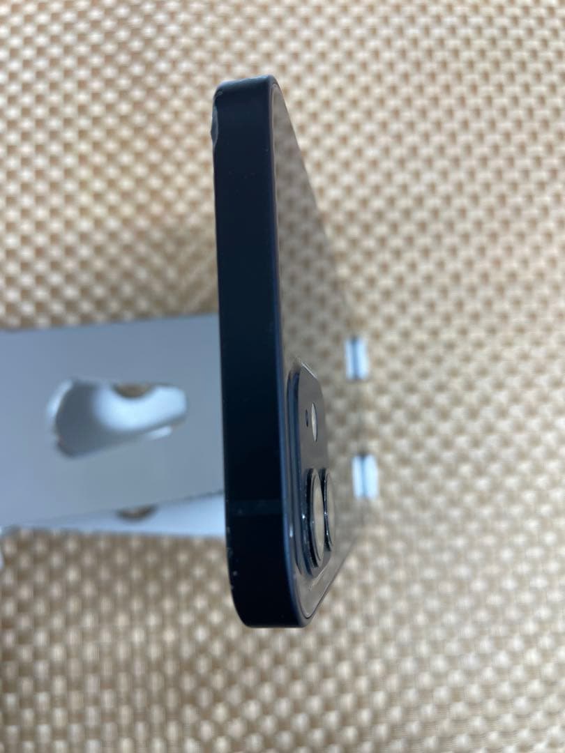 iPhone 12 64 GBブラックSIMフリー【2988】