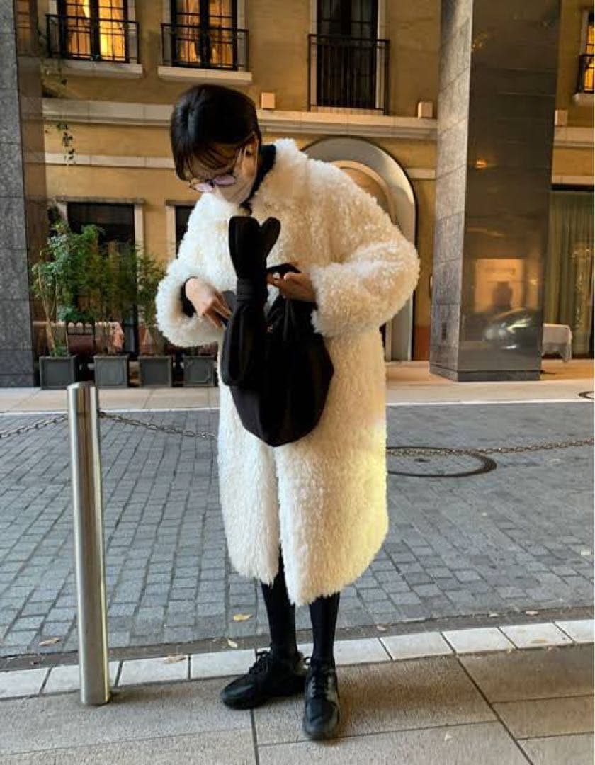 Bibiy AMELIA FUR COAT ファーコート