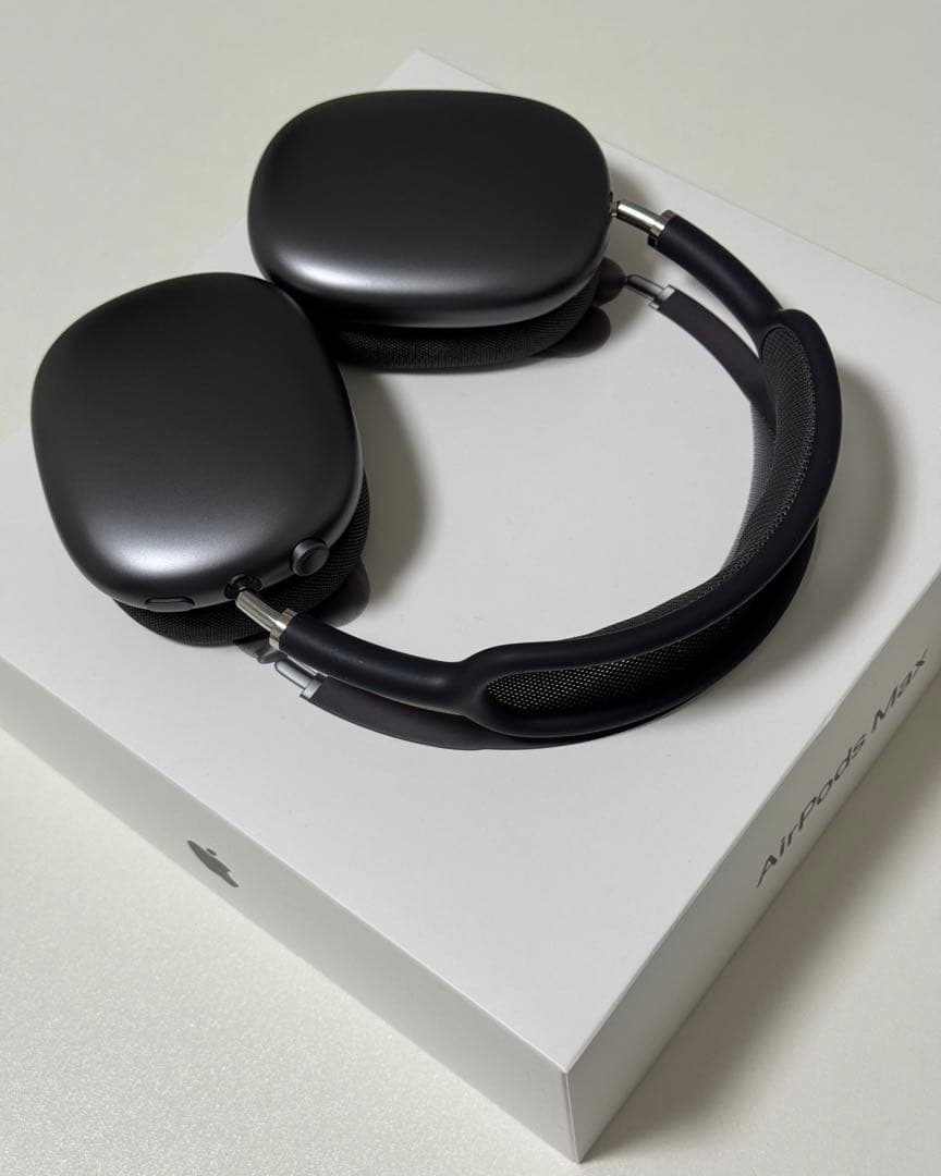 正規品　AirPods Max スペースグレイ 本体 元箱　新品充電器付き