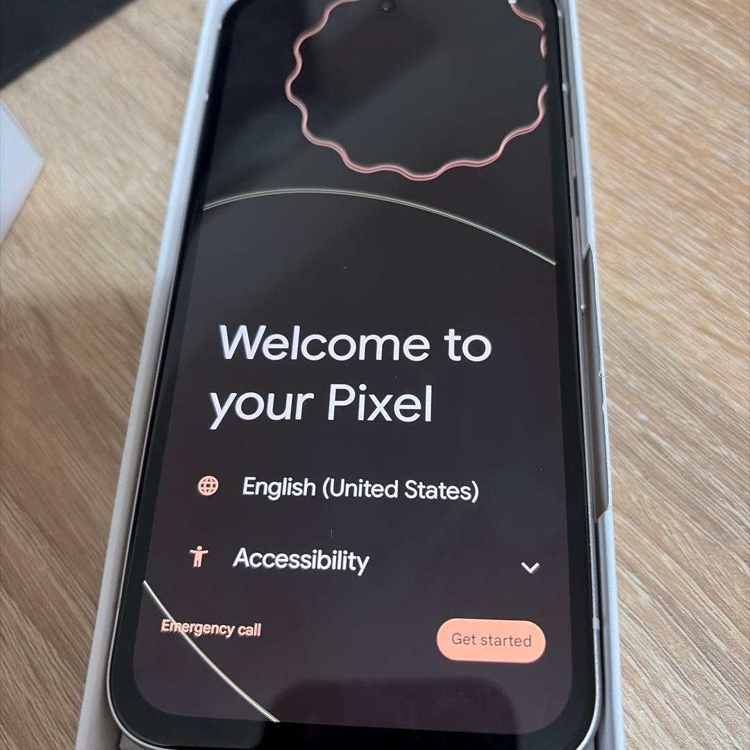 【ほぼ新品】Google Pixel 8a ホワイト 本体