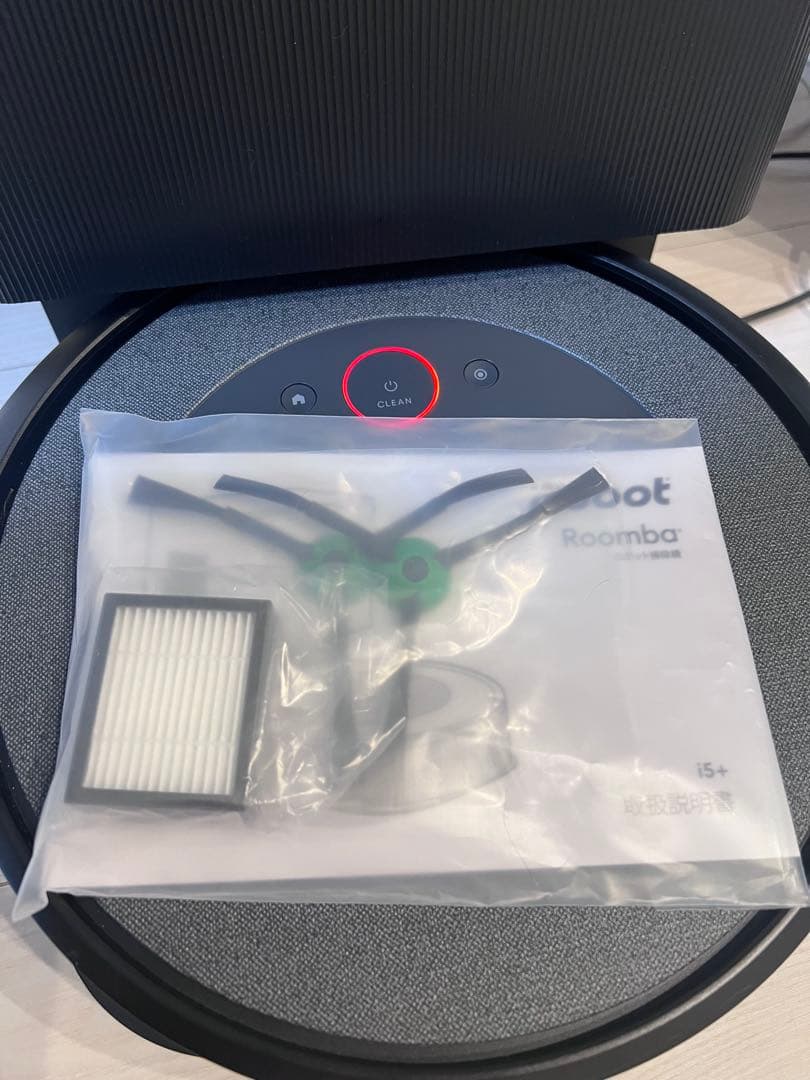 【美品】Roomba ルンバ i5+ ロボット掃除機 i555860
