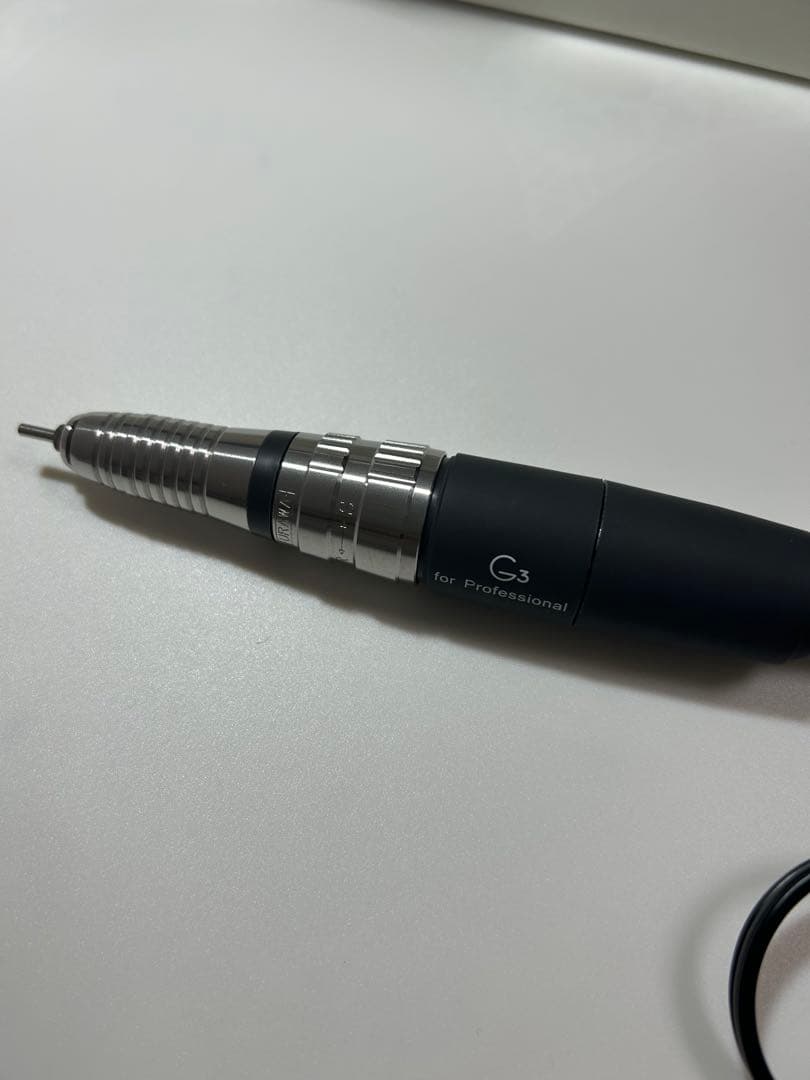 【ほぼ新品美品】ネイルマシーンウラワG3 ベルホワイトTAT限定色ビット５本付き