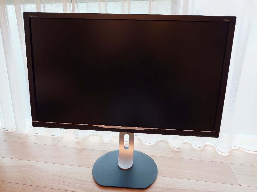 Philips 31.5 インチ モニター 328P6AUBREB