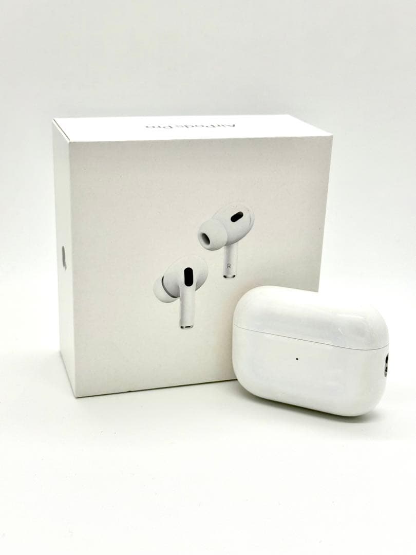 T*a様 Apple AirPods Pro 2 中古品 美品
