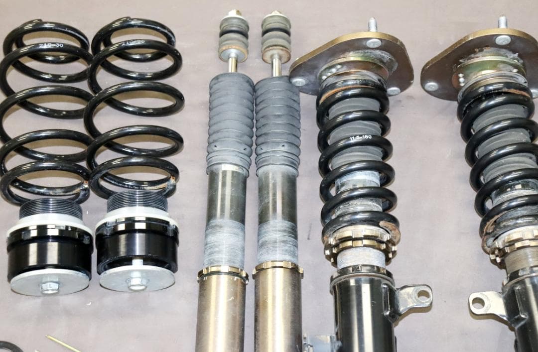 トヨタ プリウス ZVW30 ZVW35　RUSH(ラッシュ) 　車高調