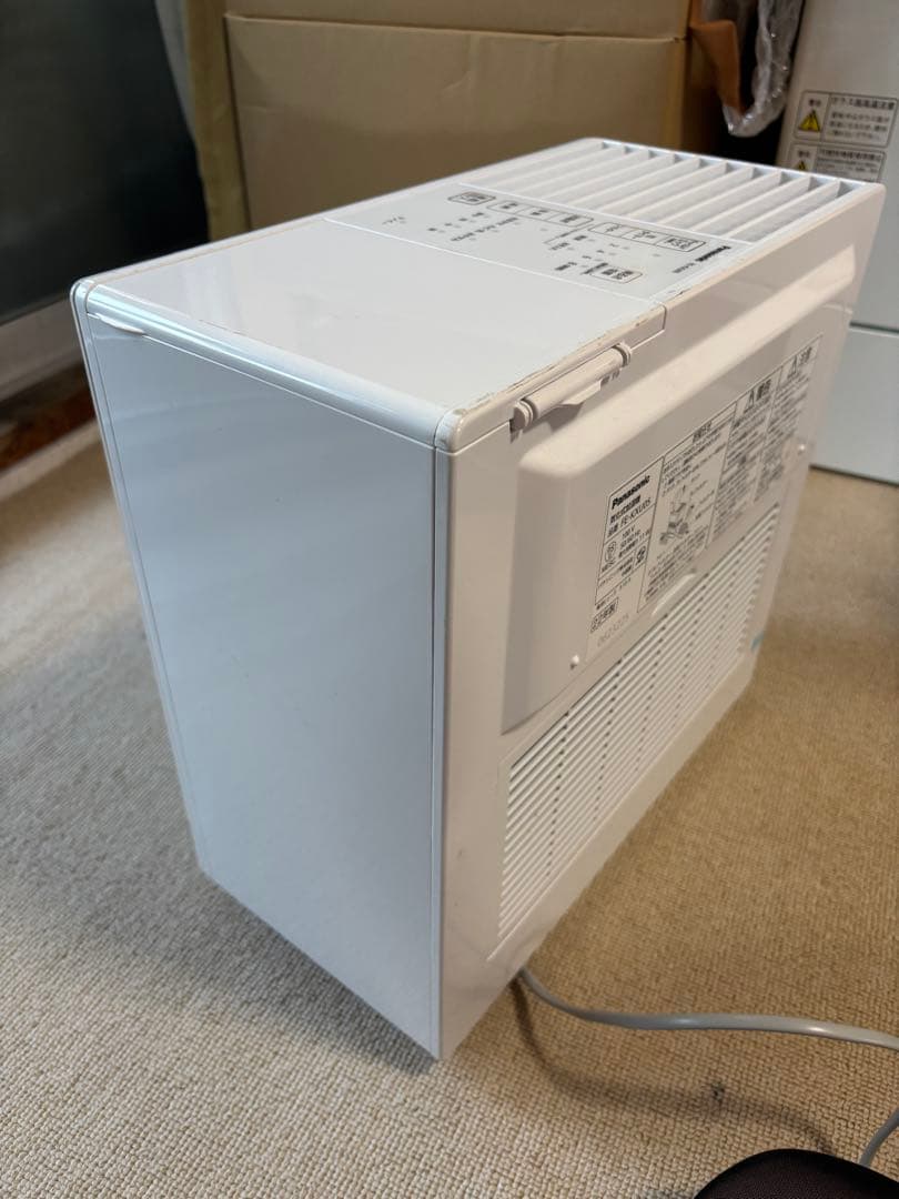 Panasonic 気化式加湿機　FE-KXU05