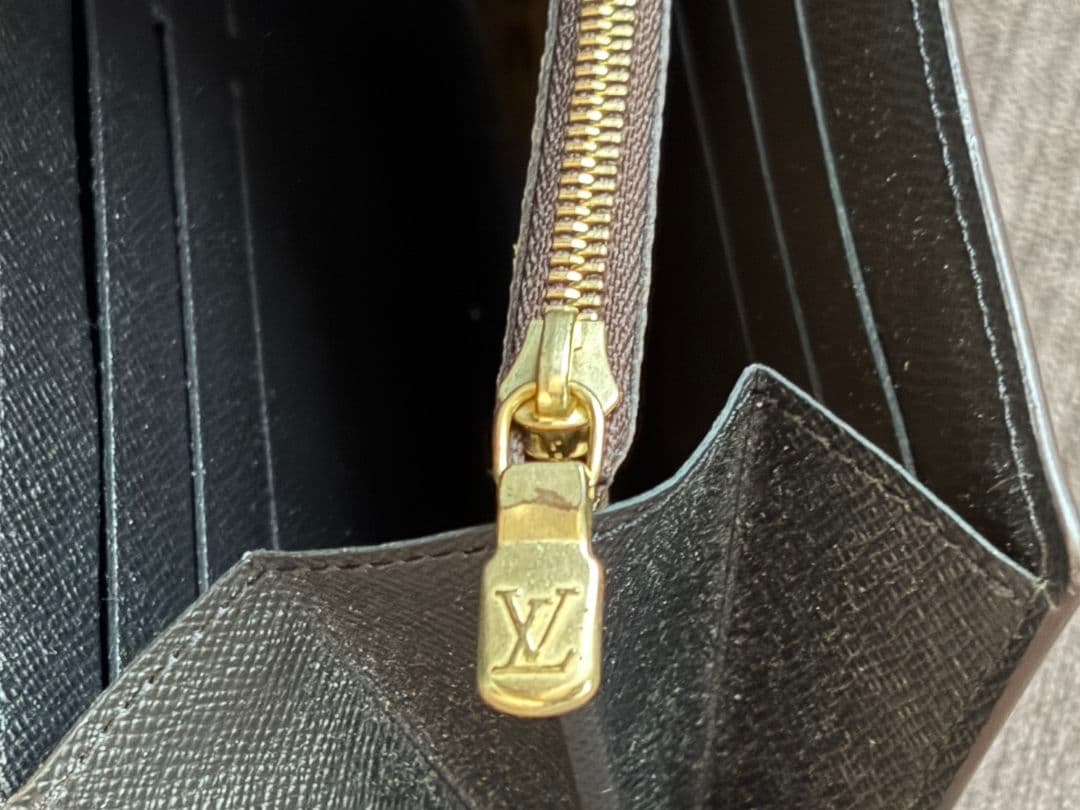美品★正規店購入 Louis Vuitton ポルトフォイユサラ 長財布