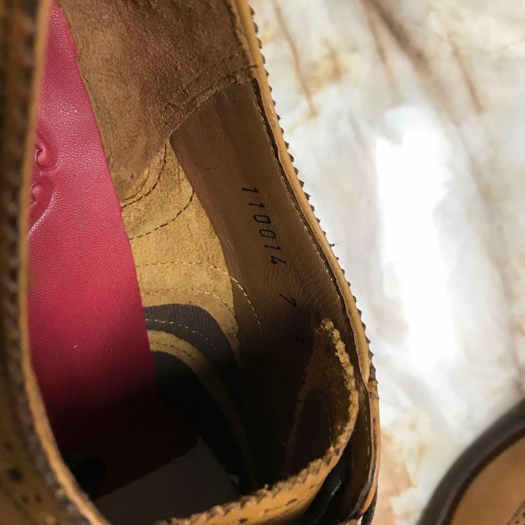 グレンソンウイングチップ革靴。新品未使用サイズ7。