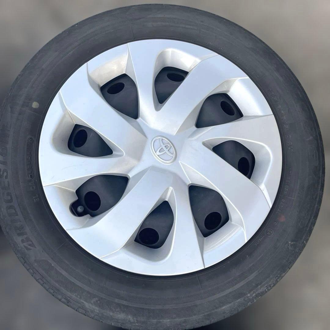 TOYOTA トヨタ 鉄ホイール　スチール 純正ホイールキャップ　シエンタ