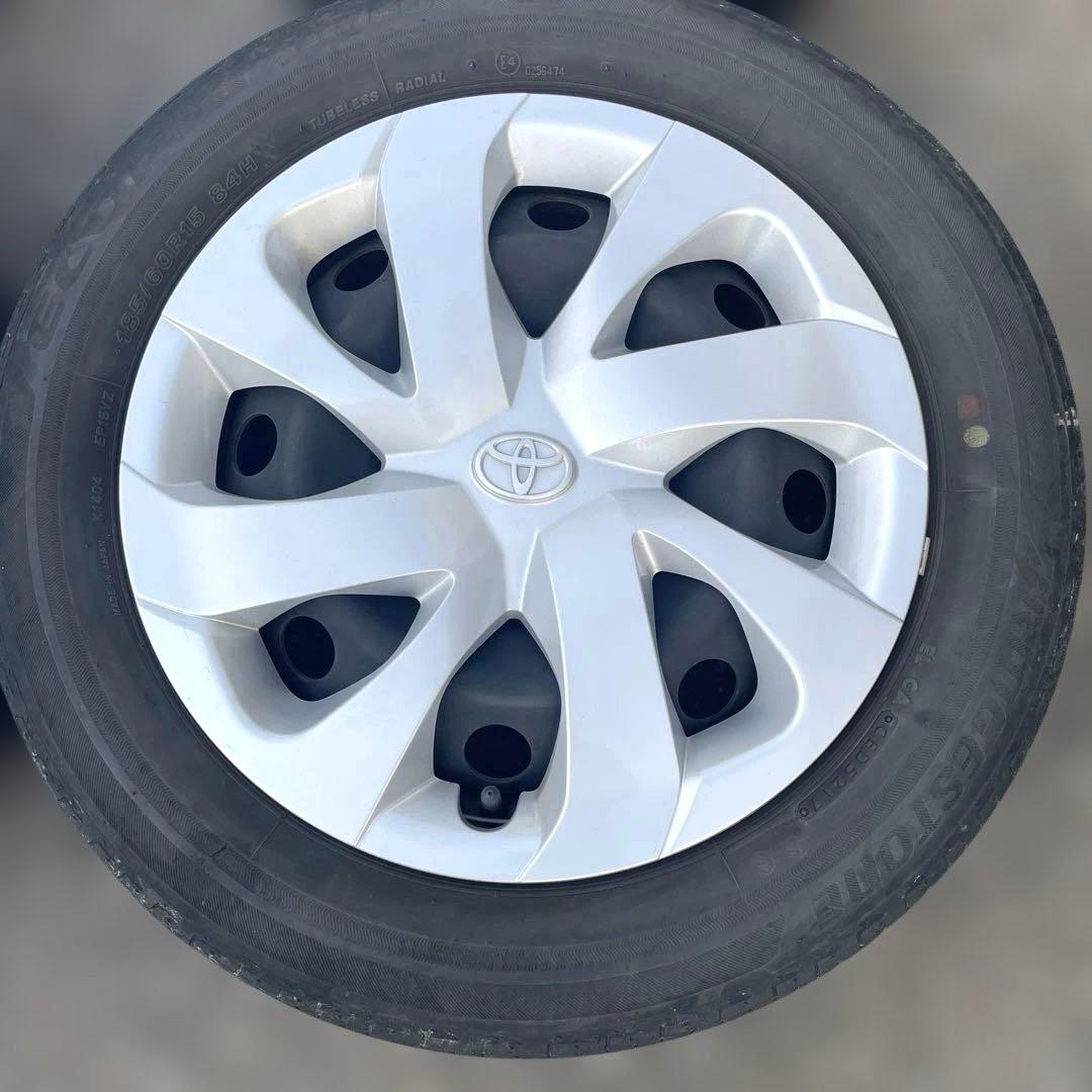 TOYOTA トヨタ 鉄ホイール　スチール 純正ホイールキャップ　シエンタ