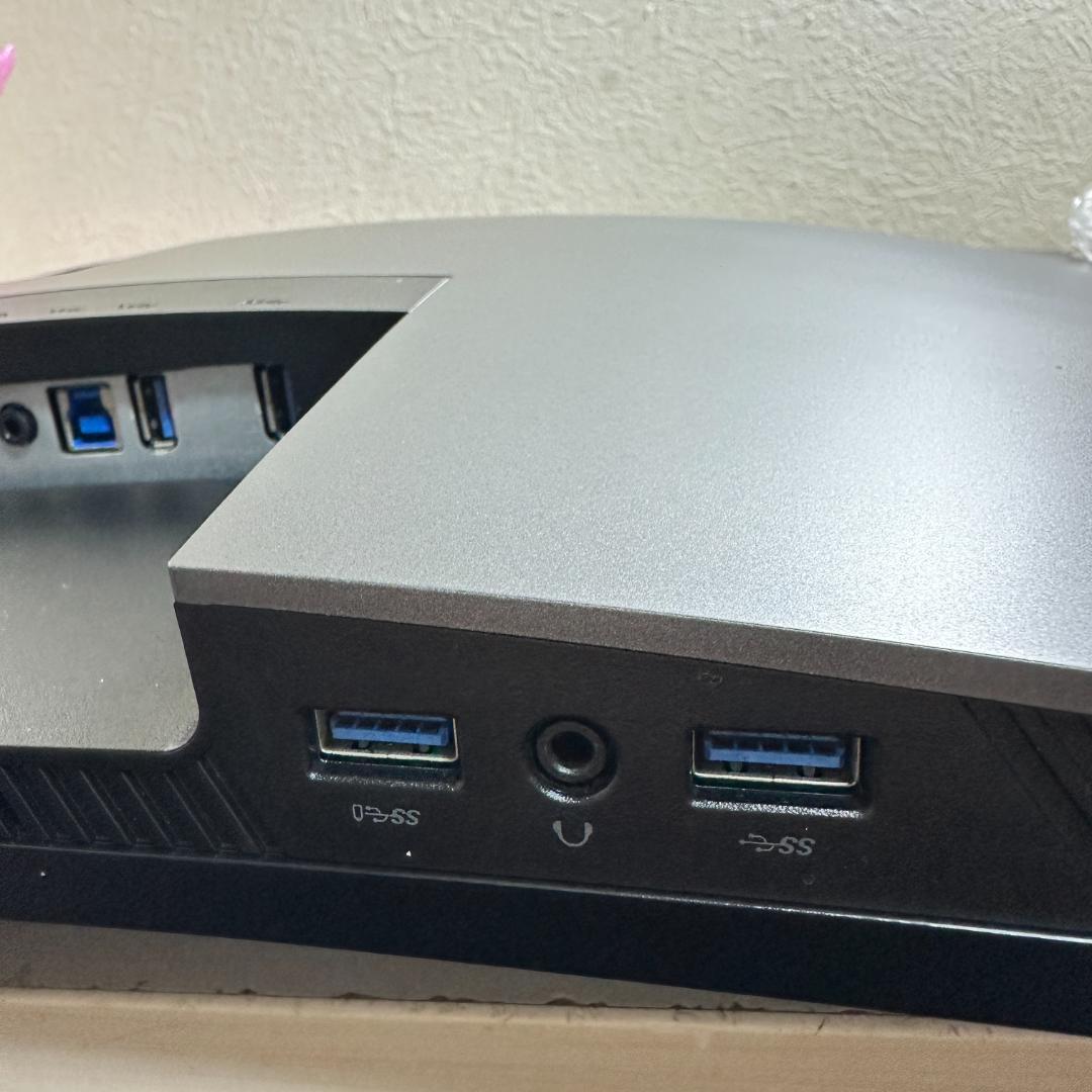 DELL 165Hz対応 31.5型 ゲーミングモニター