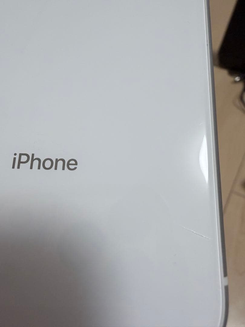 Apple iPhone XR 64GB ホワイト 本体　SIMフリー