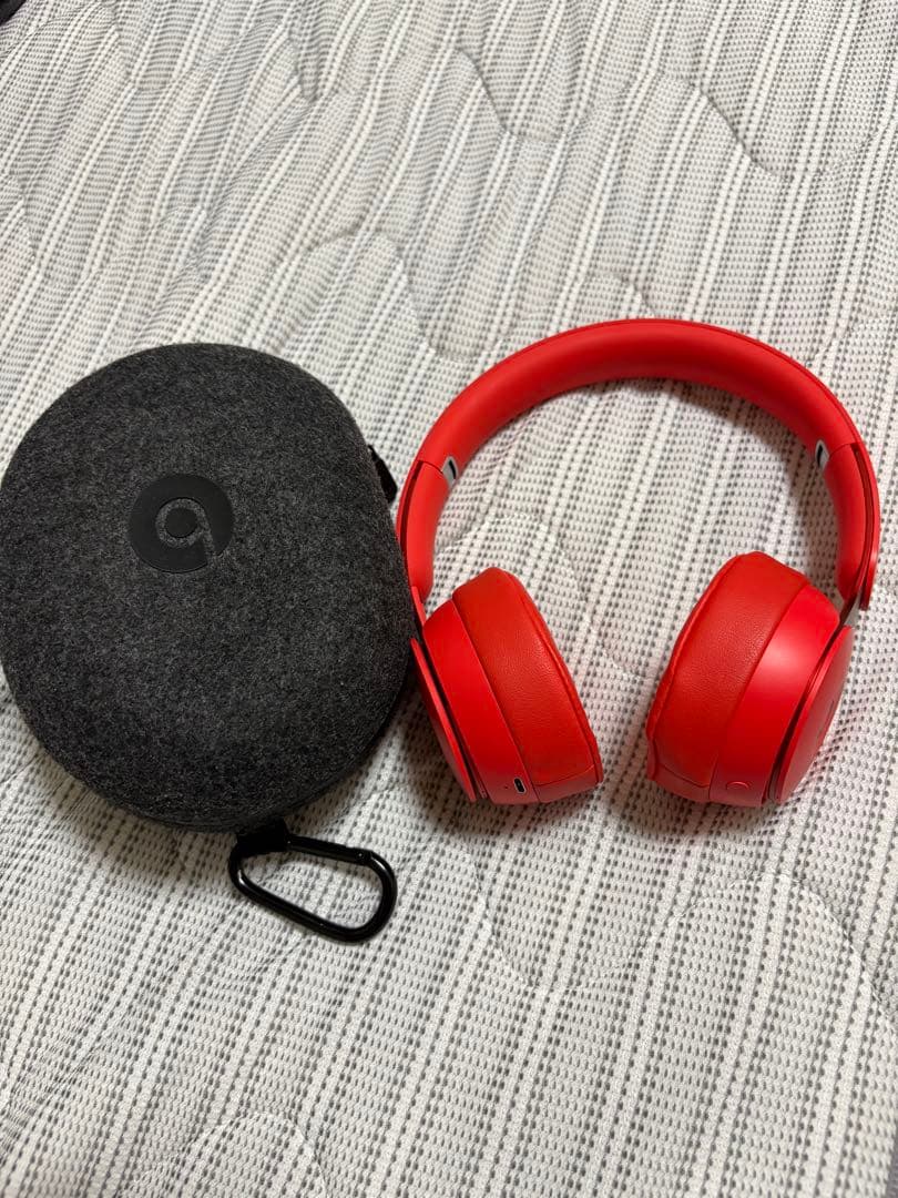 Beats solo pro Red ヘッドホン