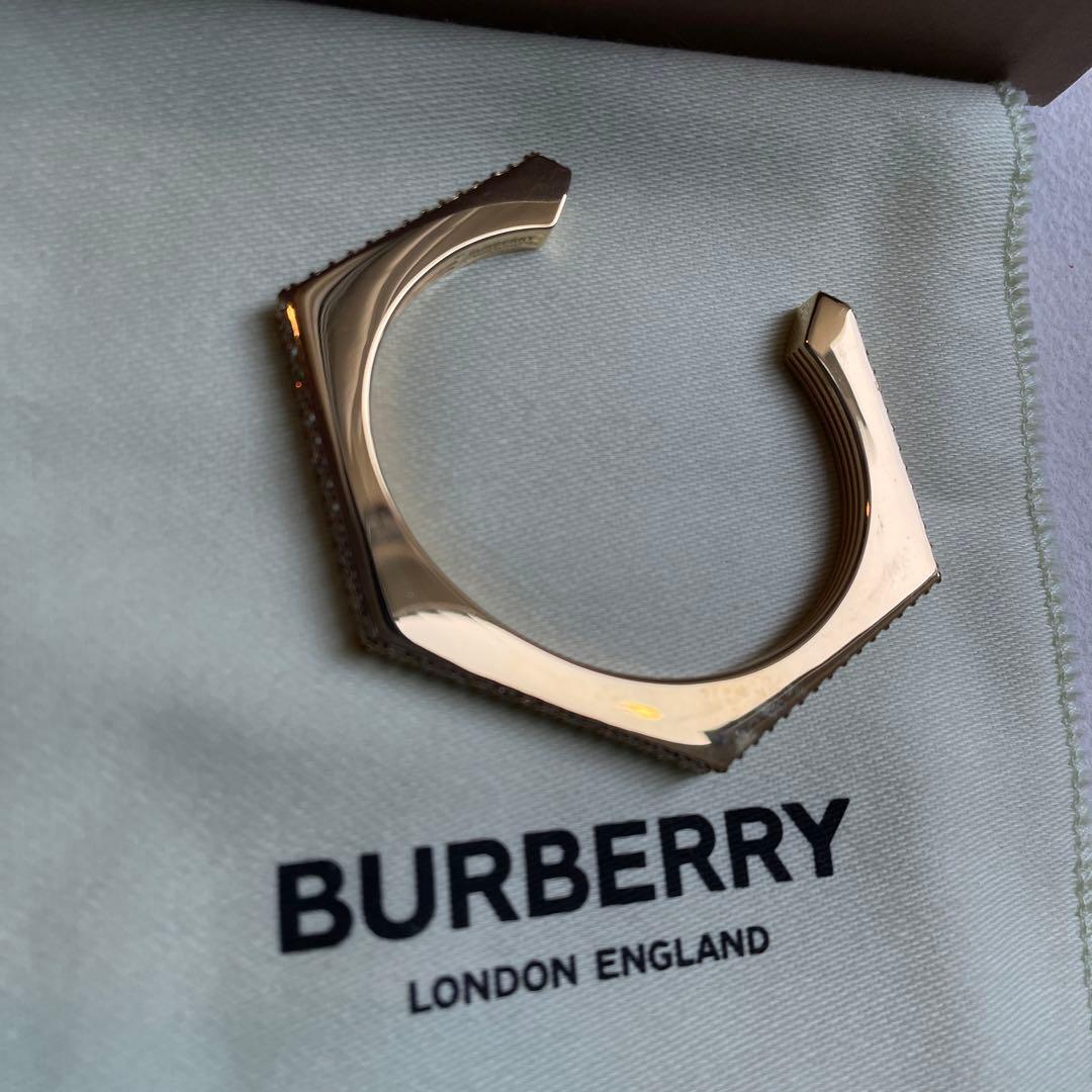 【美品】✨バーバリーブレスレット✨Burberry bangle 　バングル