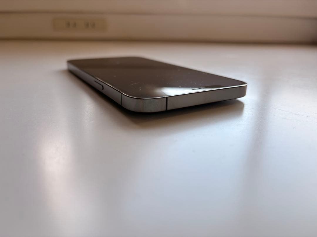 K*n様 iPhone 12 Pro Max 512GB（グラファイト） 美品