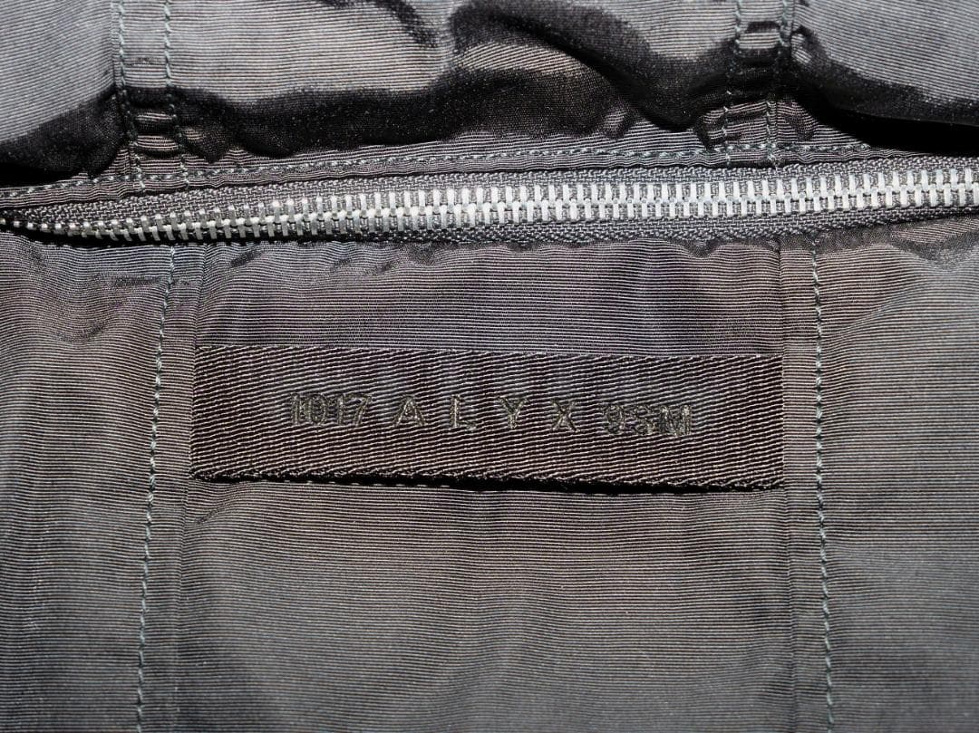 1017 ALYX 9SM アリクス 20AW中綿入りフーデッド比翼コートXS