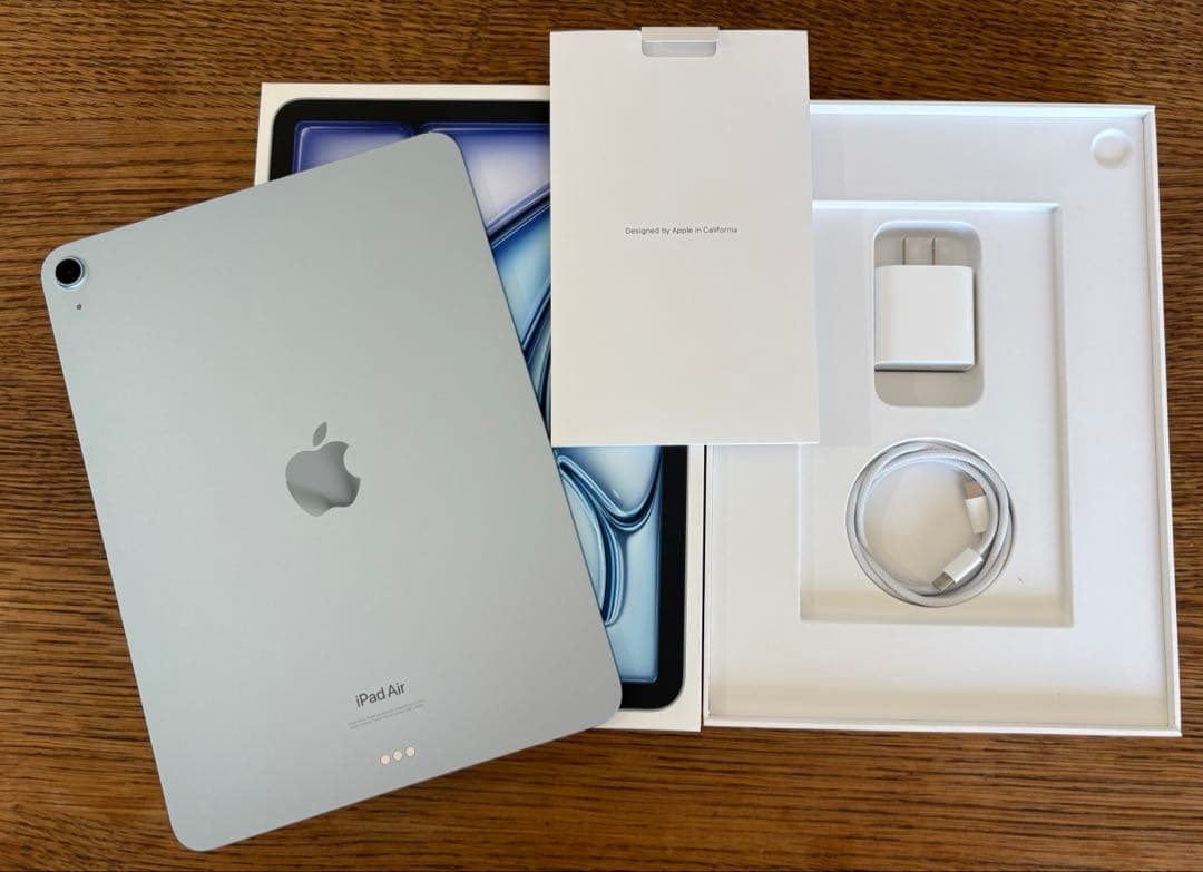 Apple iPad Air(M2) 11インチ　ブルー