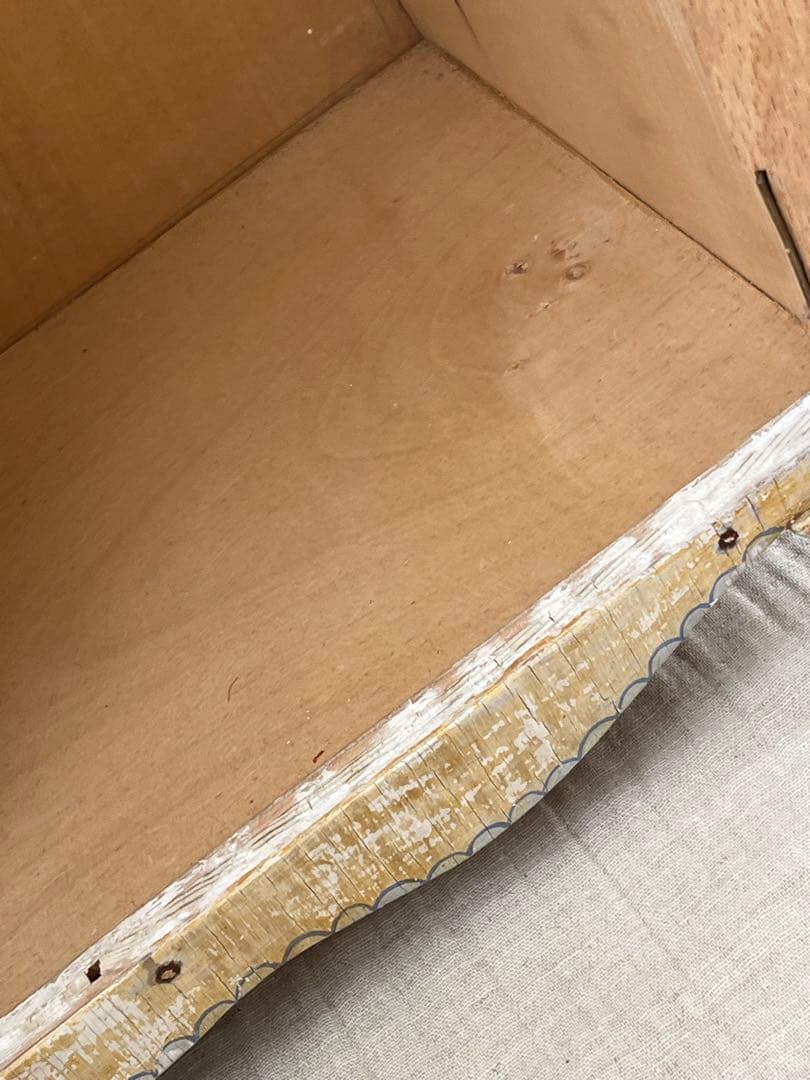 アンティークビスクドールドールワードローブチェスト木製小家具小物収納