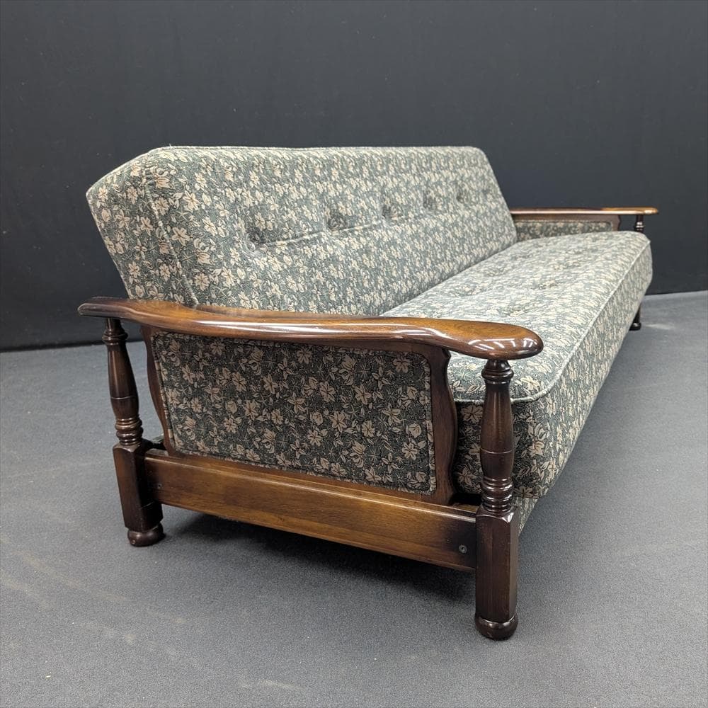 カリモク　コロニアル　ソファーベット　トリプルソファ　三人掛け　リビング　ベット