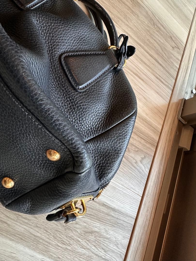 Prada プラダ レザー ハンドバッグ