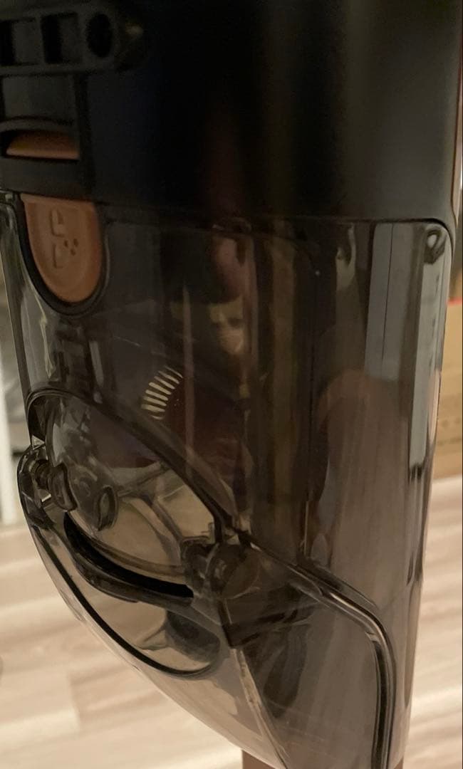 Shark シャーク 充電式サイクロンスティッククリーナー