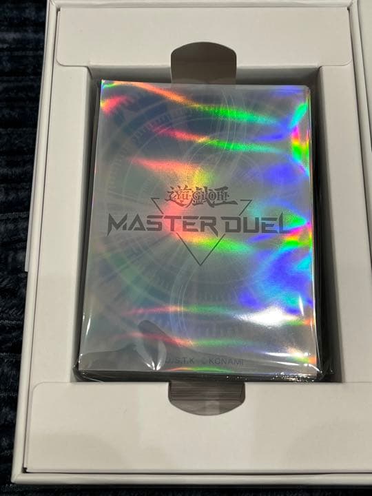 遊戯王 特製デュエリストカードプロテクター 100枚1セット ホワイトVer.