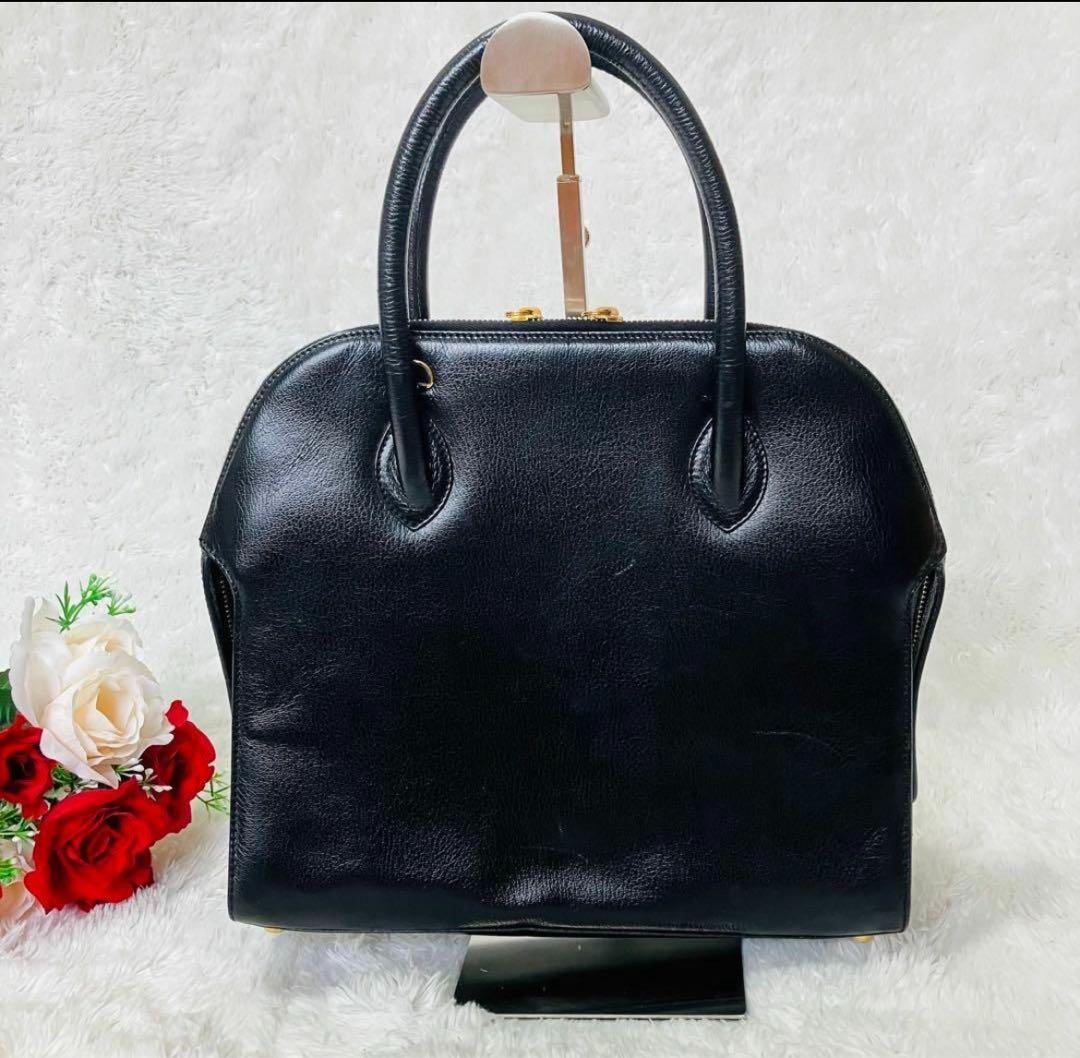 ⭐︎ヨンちゃん⭐︎ サルヴァトーレフェラガモ　ハンドバッグ　金ガンチーニ