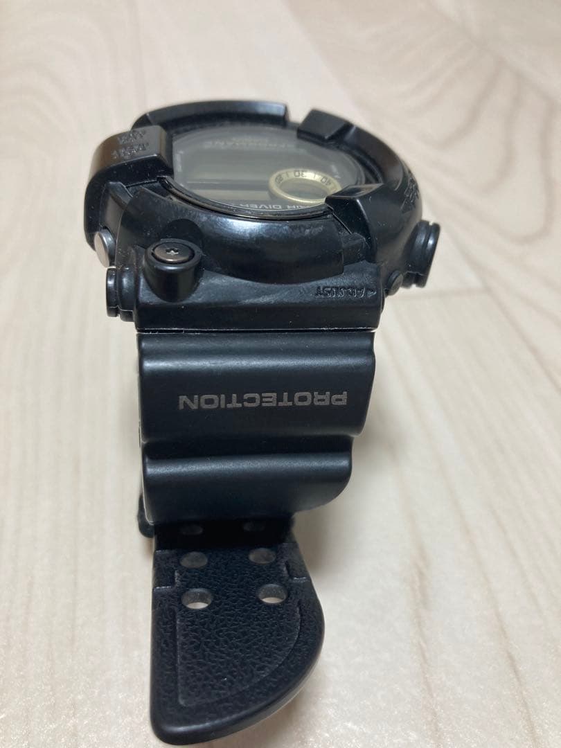 CASIO　フロッグマン　DW-8200メンインブラック　ジャンク品