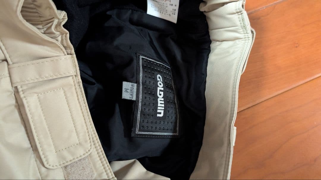 ほぼ未使用 GOLDWIN レディース スキーウェア M