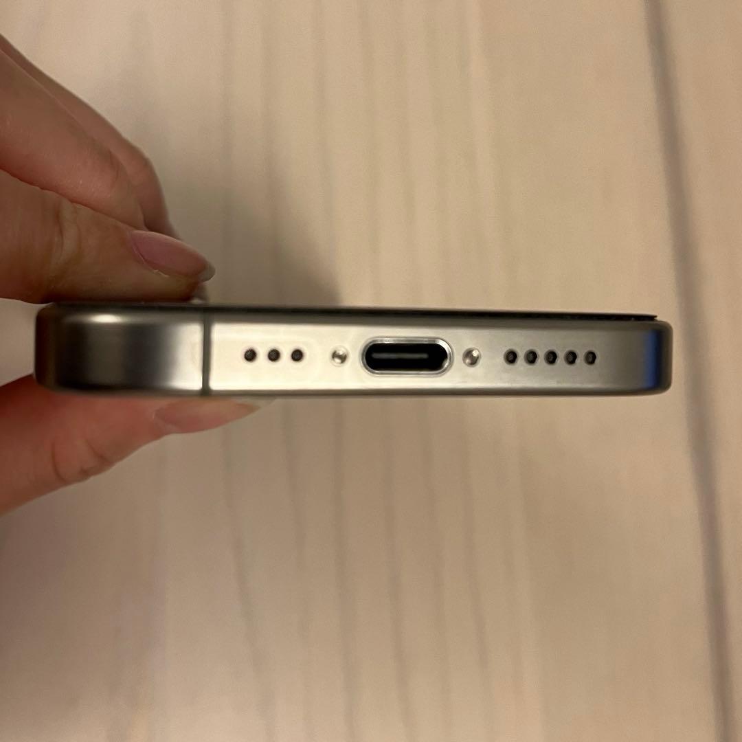 美品 iPhone 15 Pro 128GB ナチュラルチタニウム｜SIMフリー