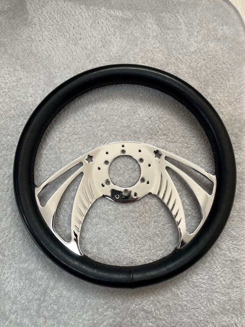 スポーツステアリング アルミニウム製 レザーグリップ
