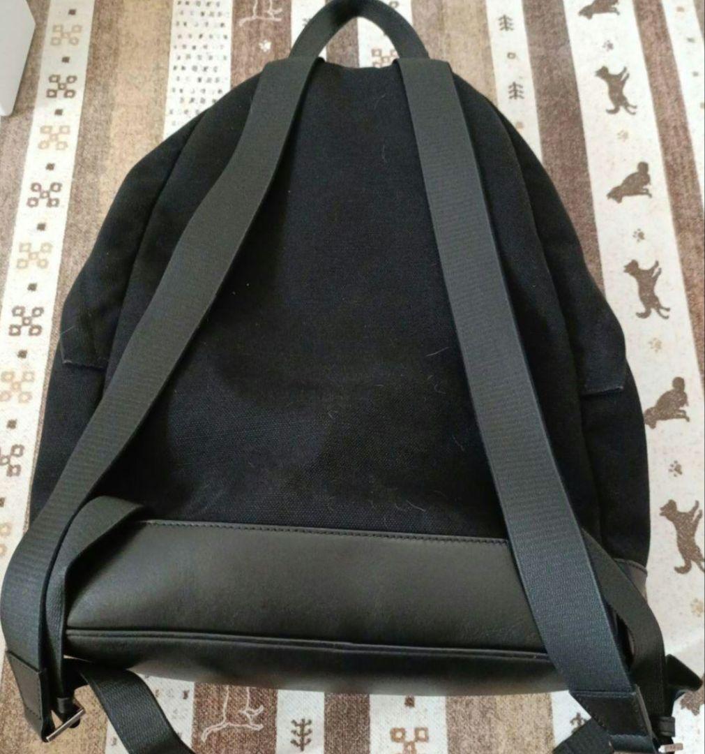 BALENCIAGA ブラックバックパックリュックサック黒色バレンシアガレザー