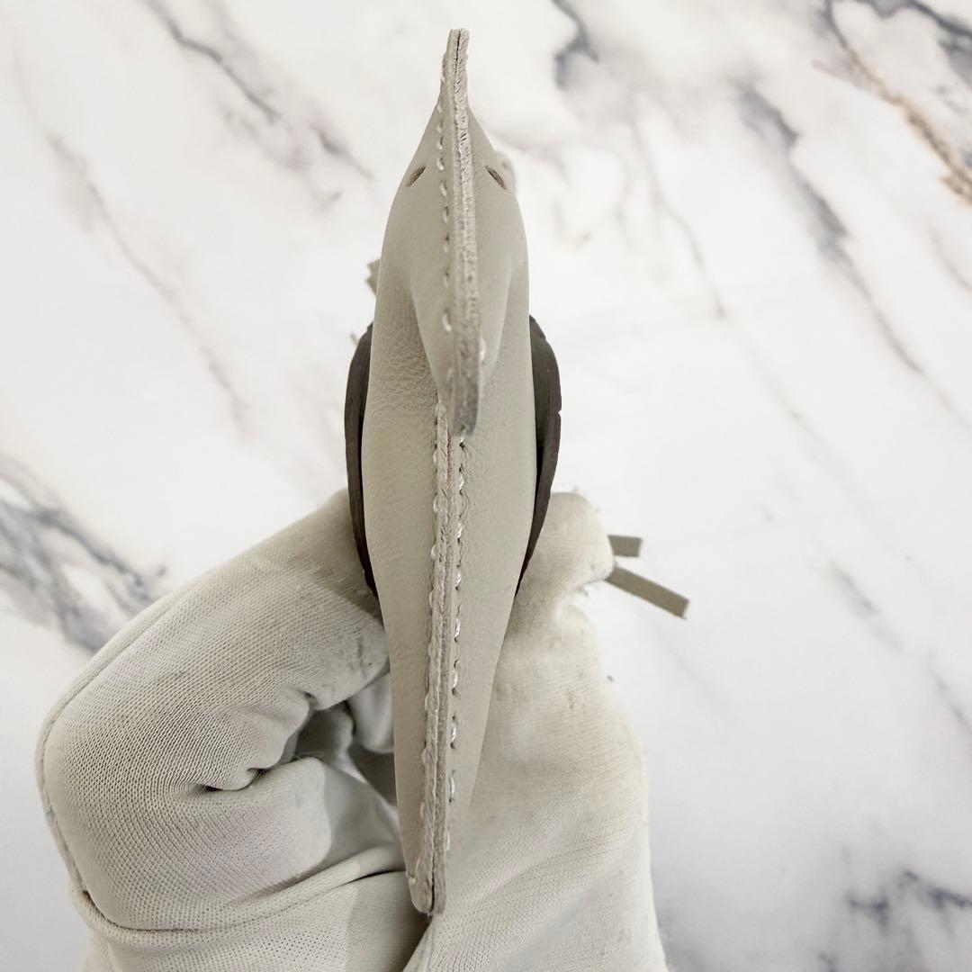 【新品未使用】エルメス ロデオペガサス タッチ PMチャーム 白系 W刻印