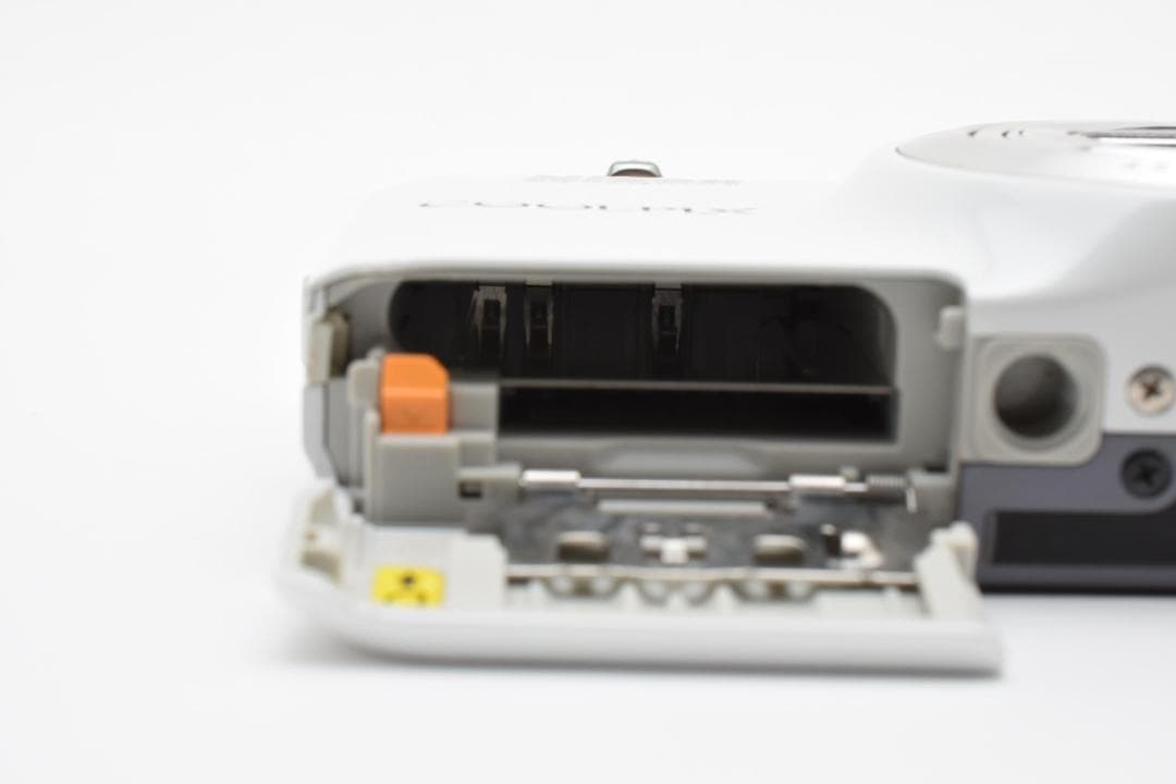 【美品】Nikon COOLPIX S6500 ホワイト　動作確認済