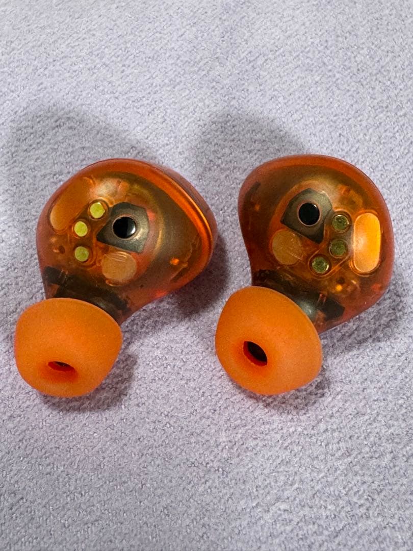 イヤホン Arctis GameBuds Glorange SteelSeries