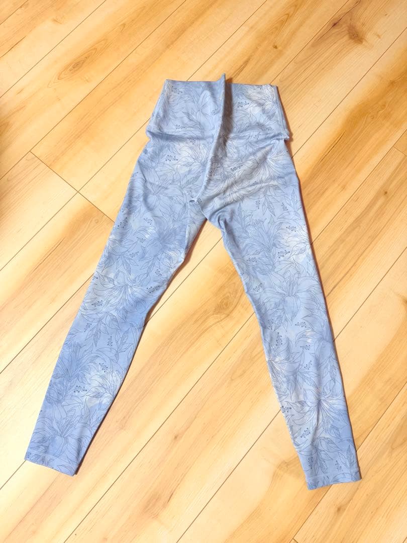 お値下げ中　SUKARA ヨガレギンス　3点セット