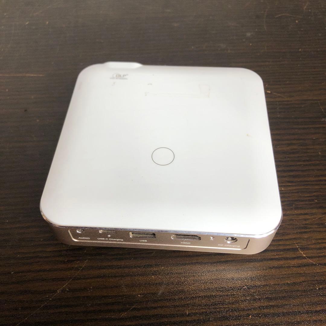 UENO-mono KABENI PRO2 プロジェクター 本体　UM-0005