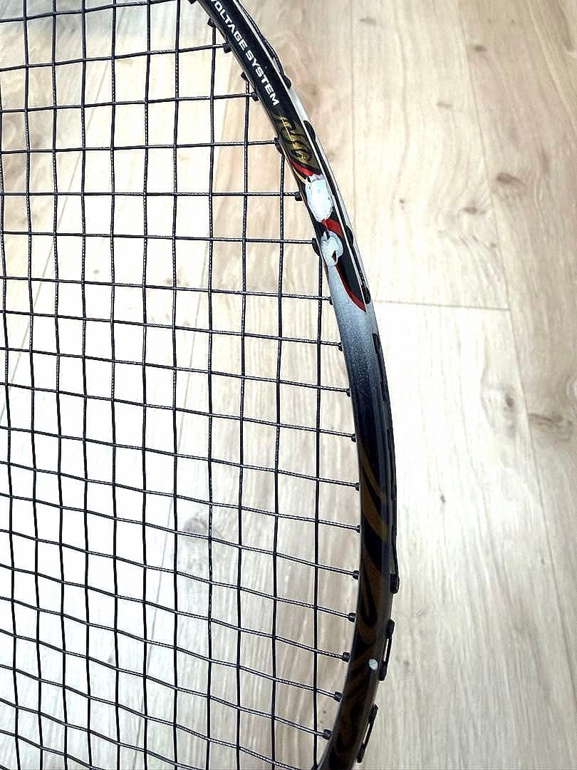 YONEX バドミントンラケット　ボルトリック80
