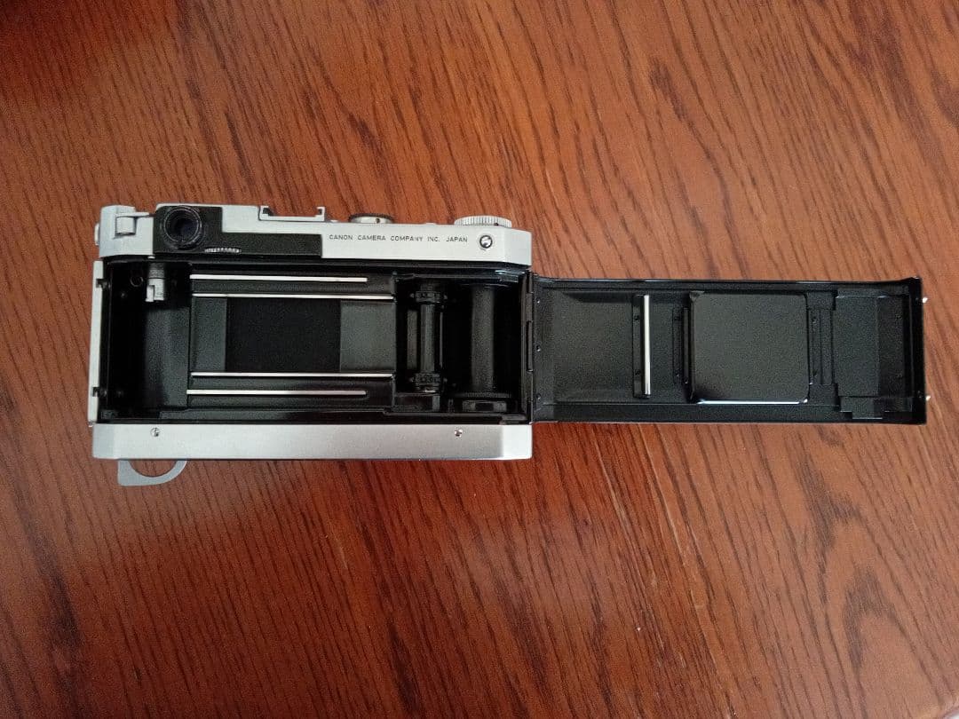 Canon Model VT deluxe 50mm f1.2 レンズ ケース付