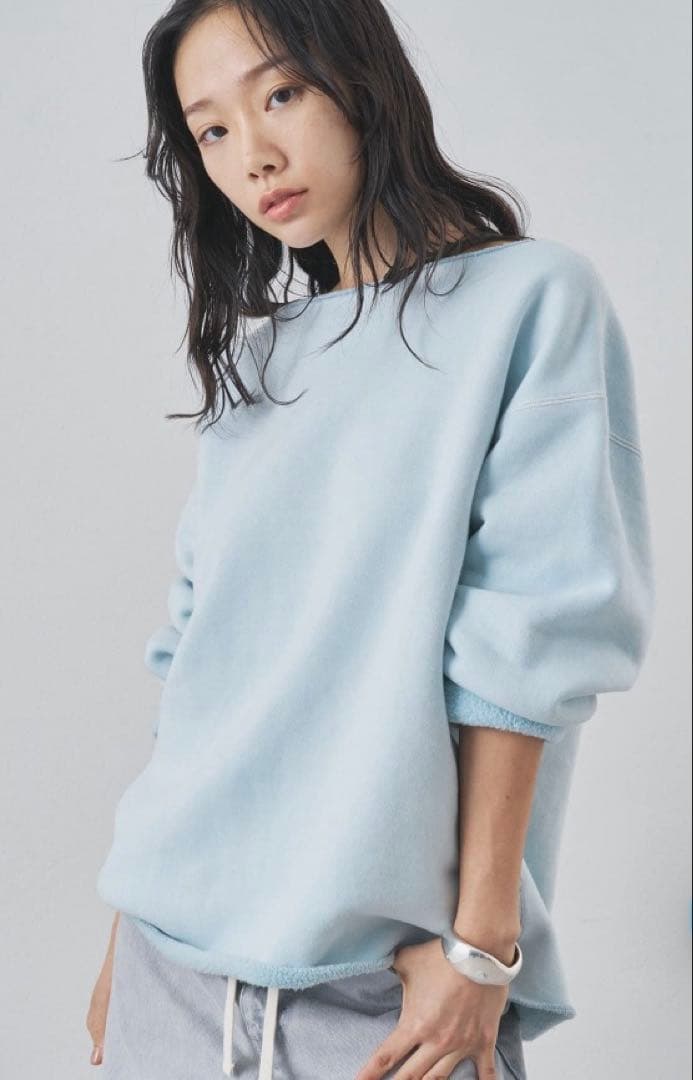 【未使用タグつき】ウィムガゼット　ピグメントスウェットプルオーバー