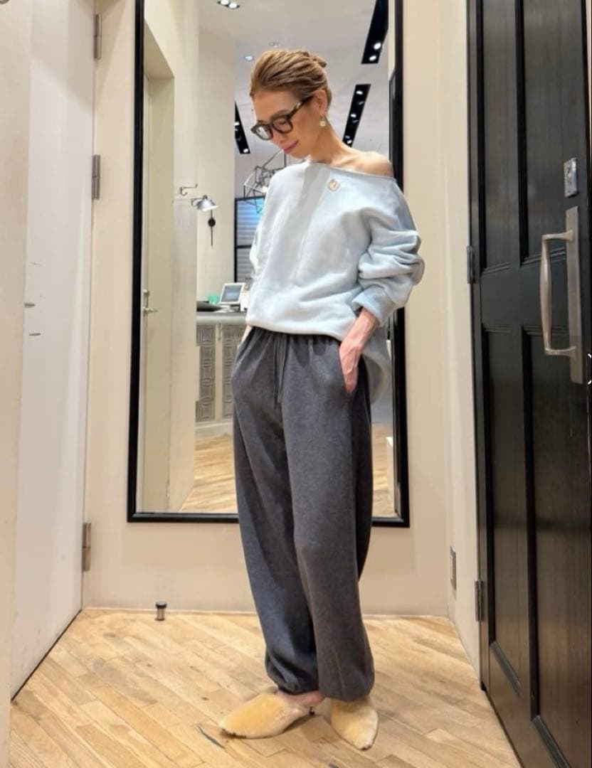 【未使用タグつき】ウィムガゼット　ピグメントスウェットプルオーバー