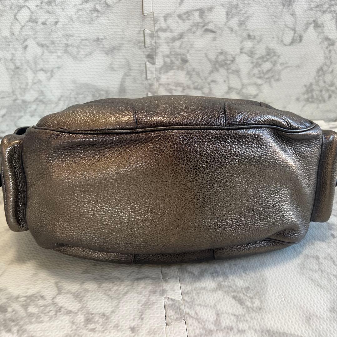 PRADA プラダ ヴィッテロダイノ レザー ワンショルダーバッグ ポーチ付き