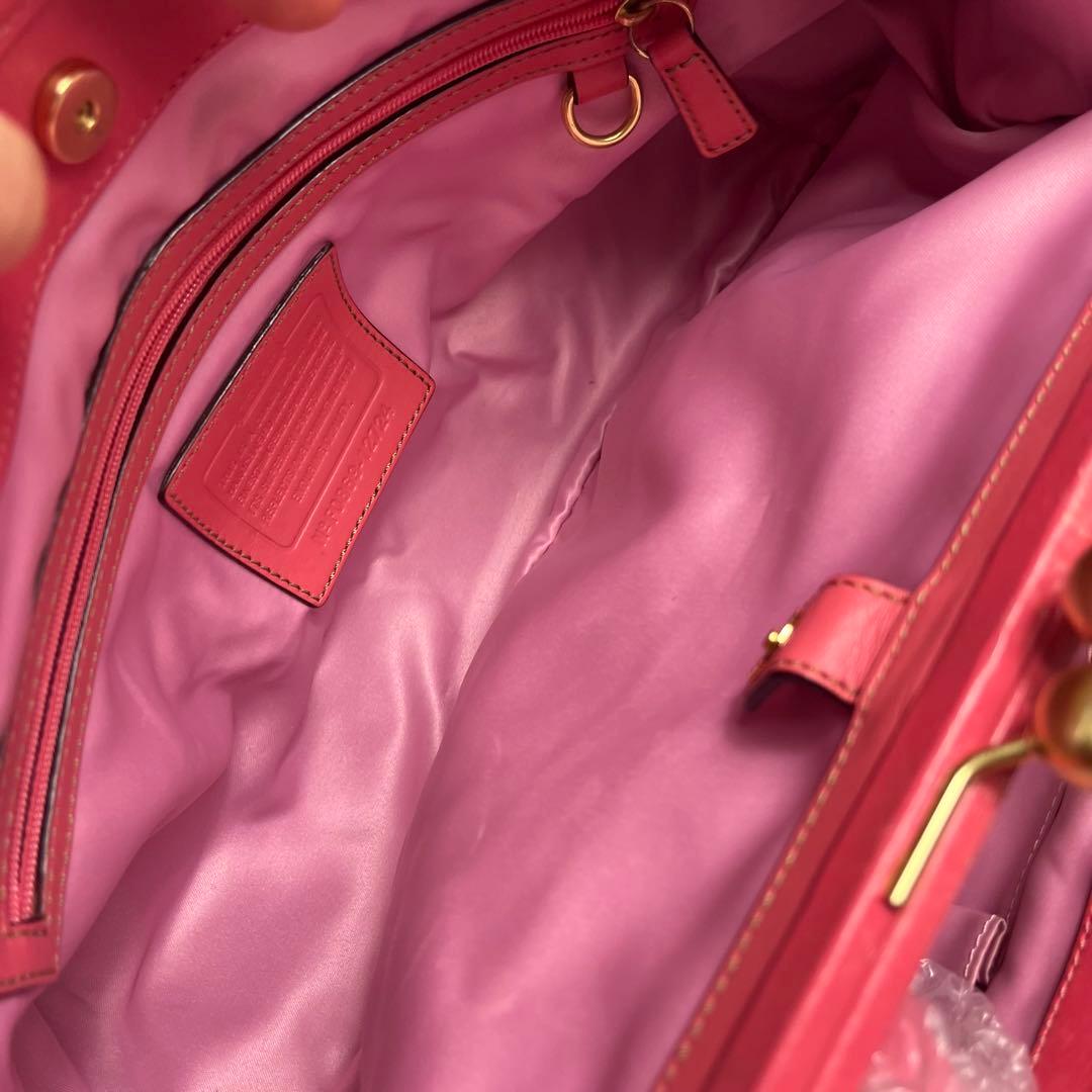 バッグ Coach 12724 Kisslock Pink Hand Bag
